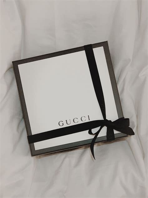 gucci confetti